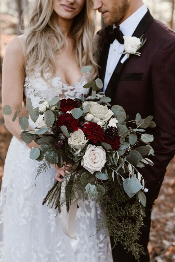 bouquet burgundy