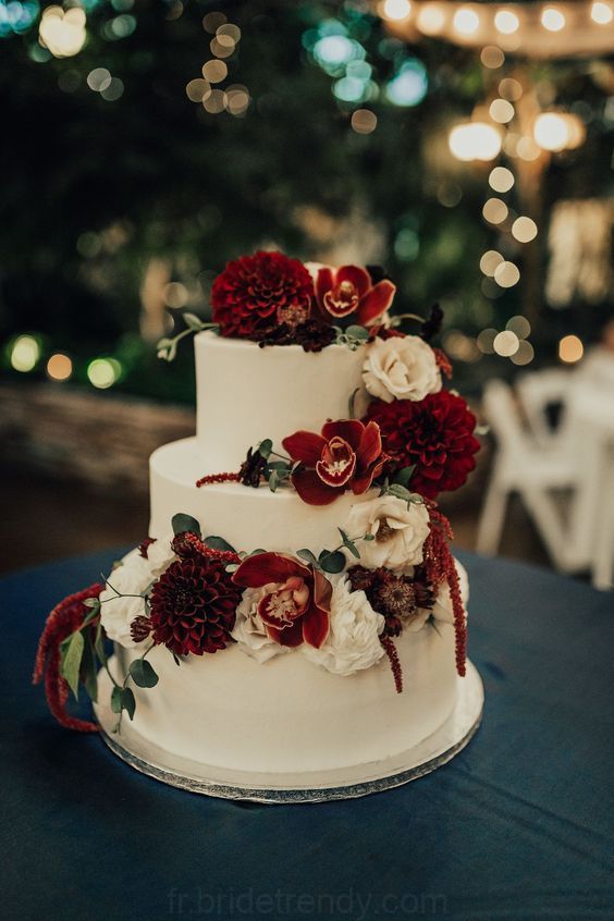gateau burgundy