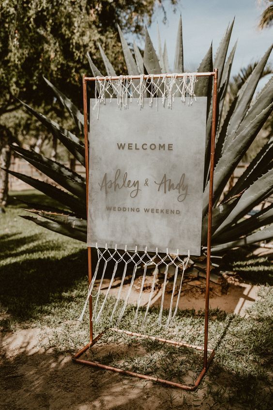 Welcome corner