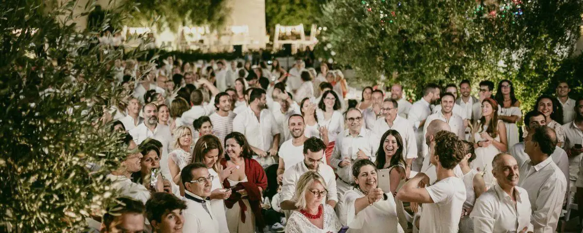 La différence entre un wedding planner et un organisateur de mariages